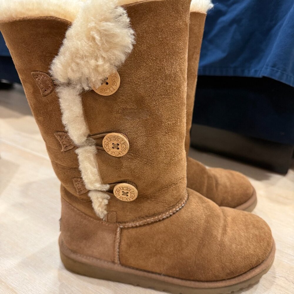 ugg Bailey Button Triplet Boot
